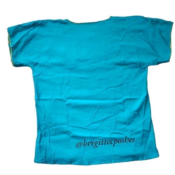 HANDMADE Traditional Embroidered Mexican Blouse - Picture 11 of 12